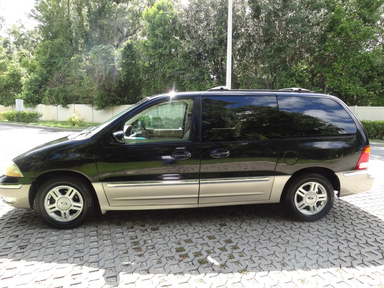2003 Ford Windstar SEL Premium - Photo 16 - Deland, FL 32720