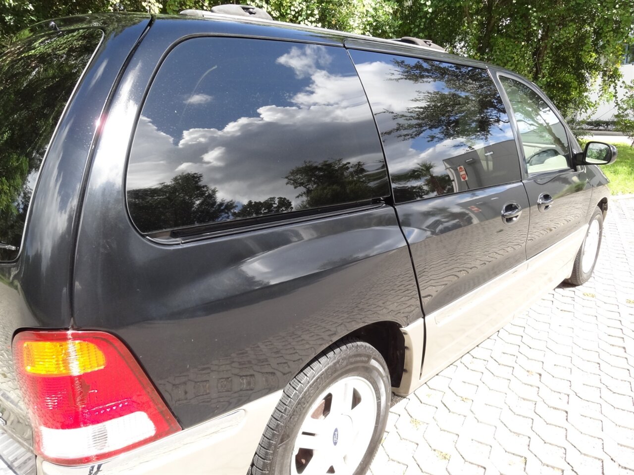 2003 Ford Windstar SEL Premium - Photo 12 - Deland, FL 32720