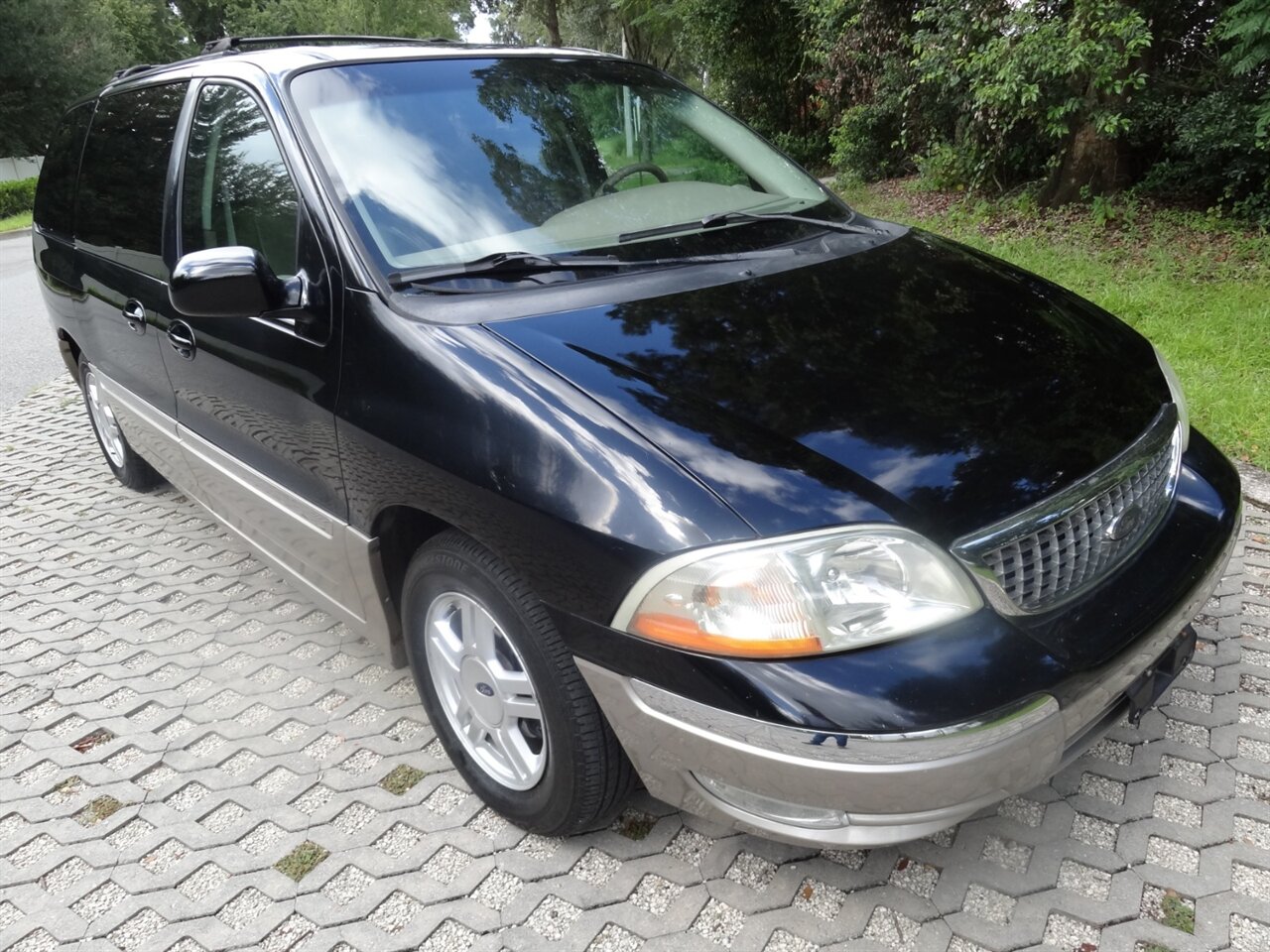 2003 Ford Windstar SEL Premium - Photo 1 - Deland, FL 32720