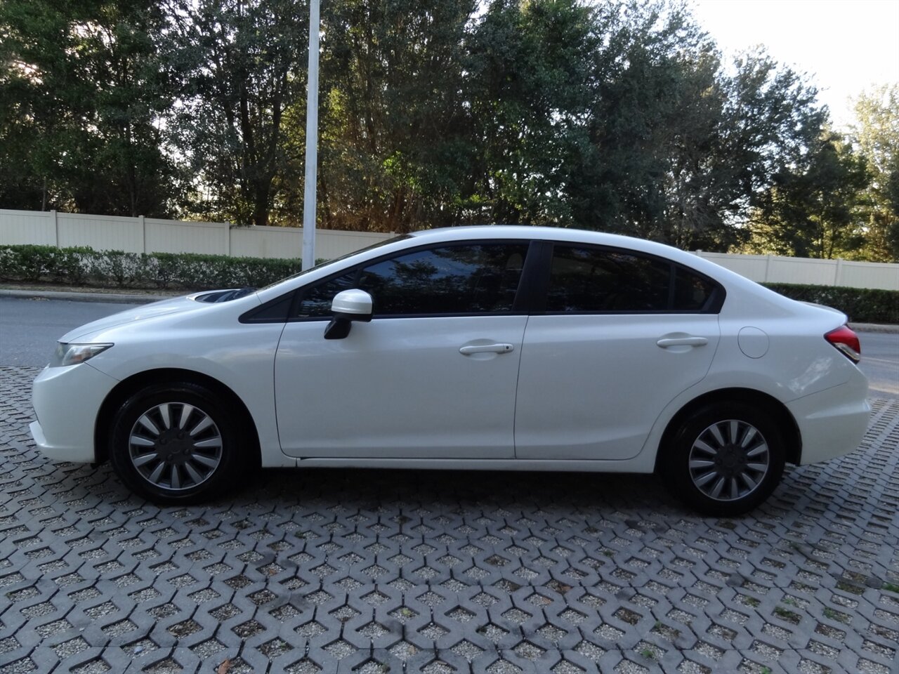 2014 Honda Civic LX   - Photo 16 - Deland, FL 32720