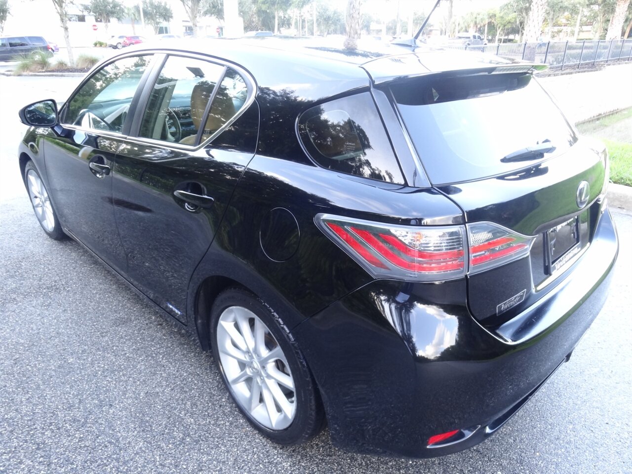 2013 Lexus CT 200h Premium   - Photo 4 - Deland, FL 32720