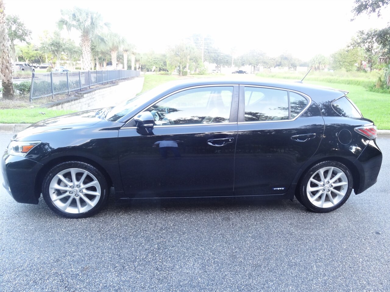 2013 Lexus CT 200h Premium   - Photo 16 - Deland, FL 32720