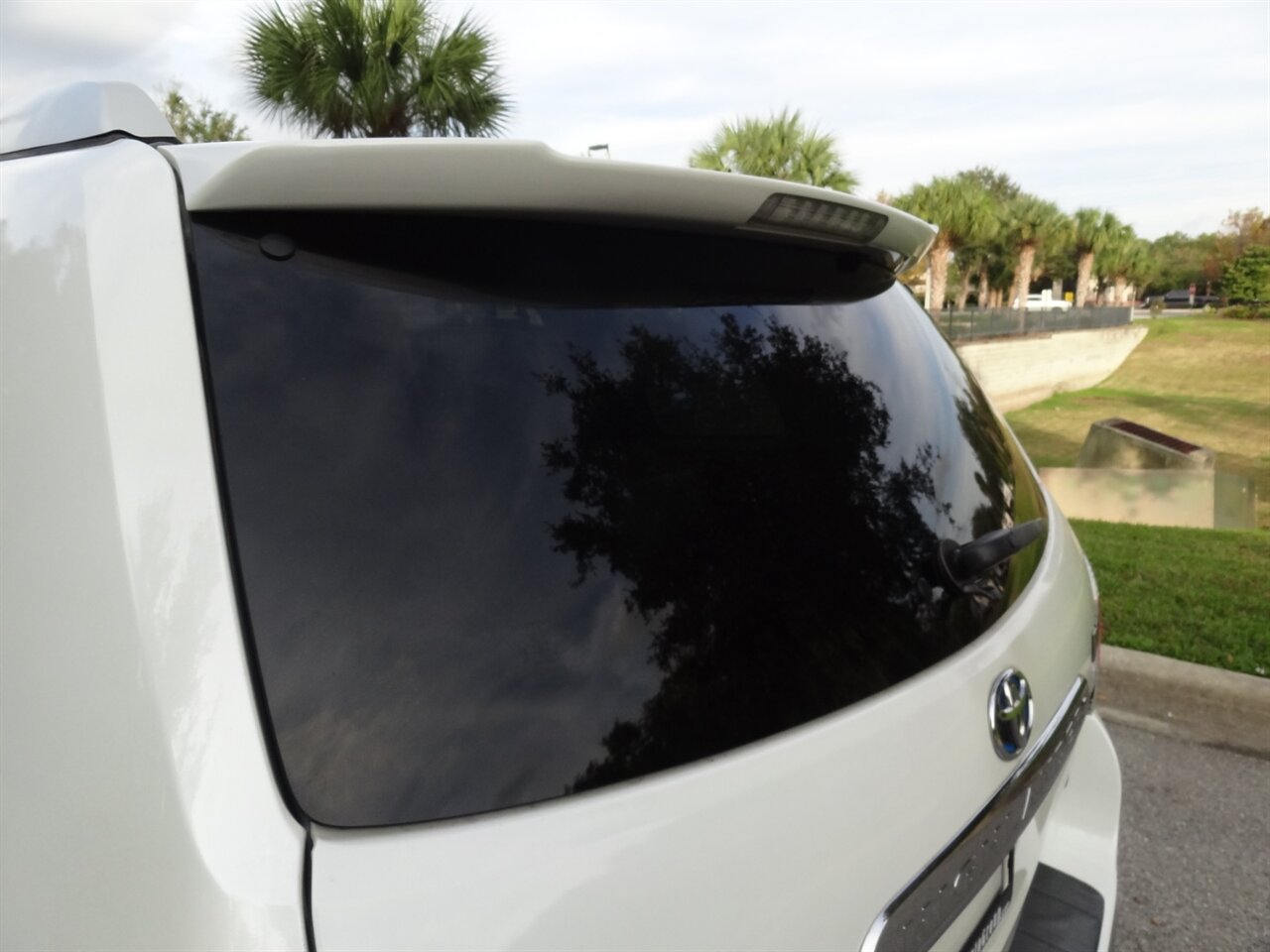 2013 Toyota Highlander Hybrid Limited   - Photo 20 - Deland, FL 32720