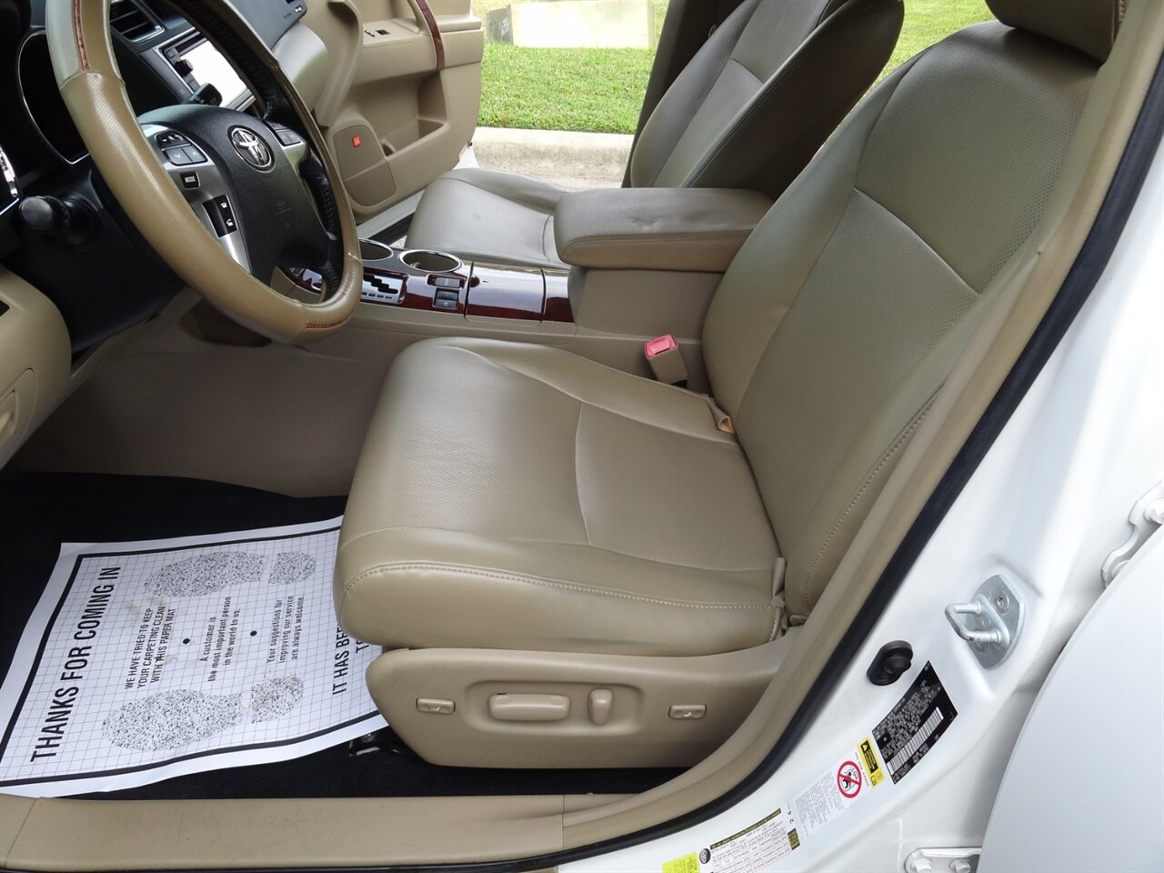 2013 Toyota Highlander Hybrid Limited   - Photo 31 - Deland, FL 32720