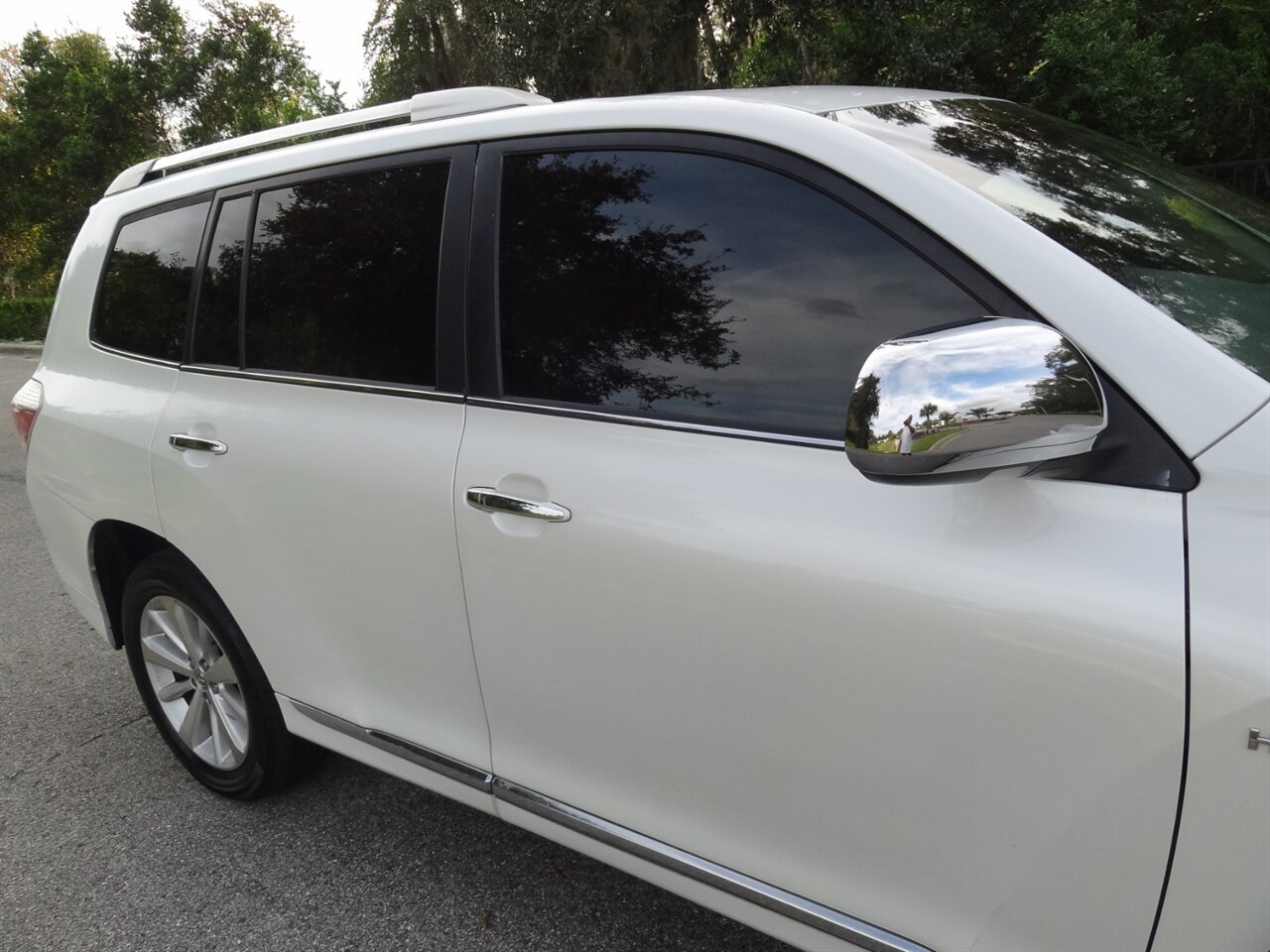 2013 Toyota Highlander Hybrid Limited   - Photo 10 - Deland, FL 32720