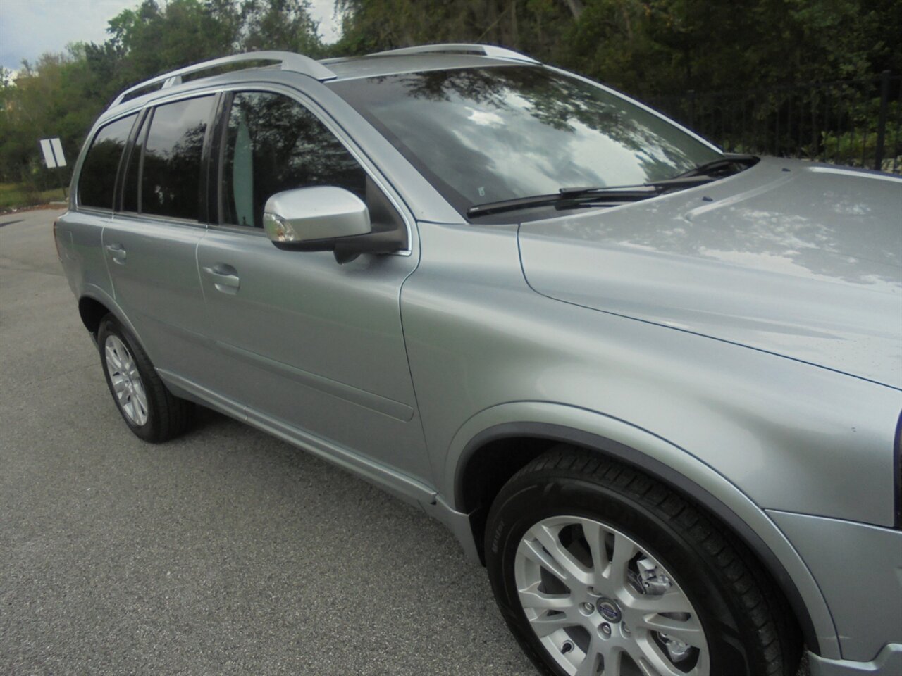2013 Volvo XC90 3.2  Premium - Photo 8 - Deland, FL 32720