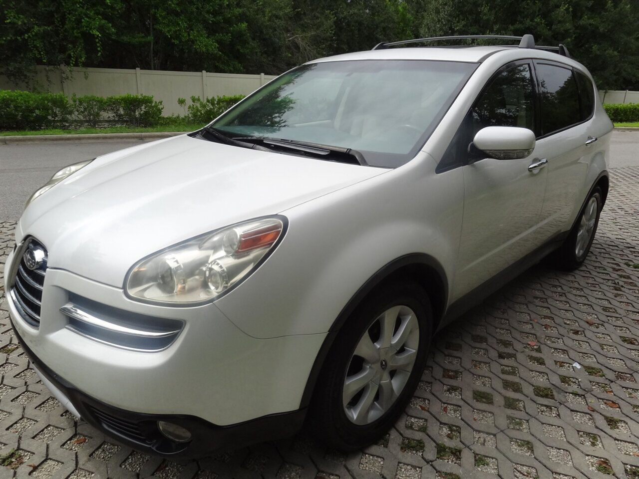 2006 Subaru B9 Tribeca 7-Pass. Limited - Photo 2 - Deland, FL 32720