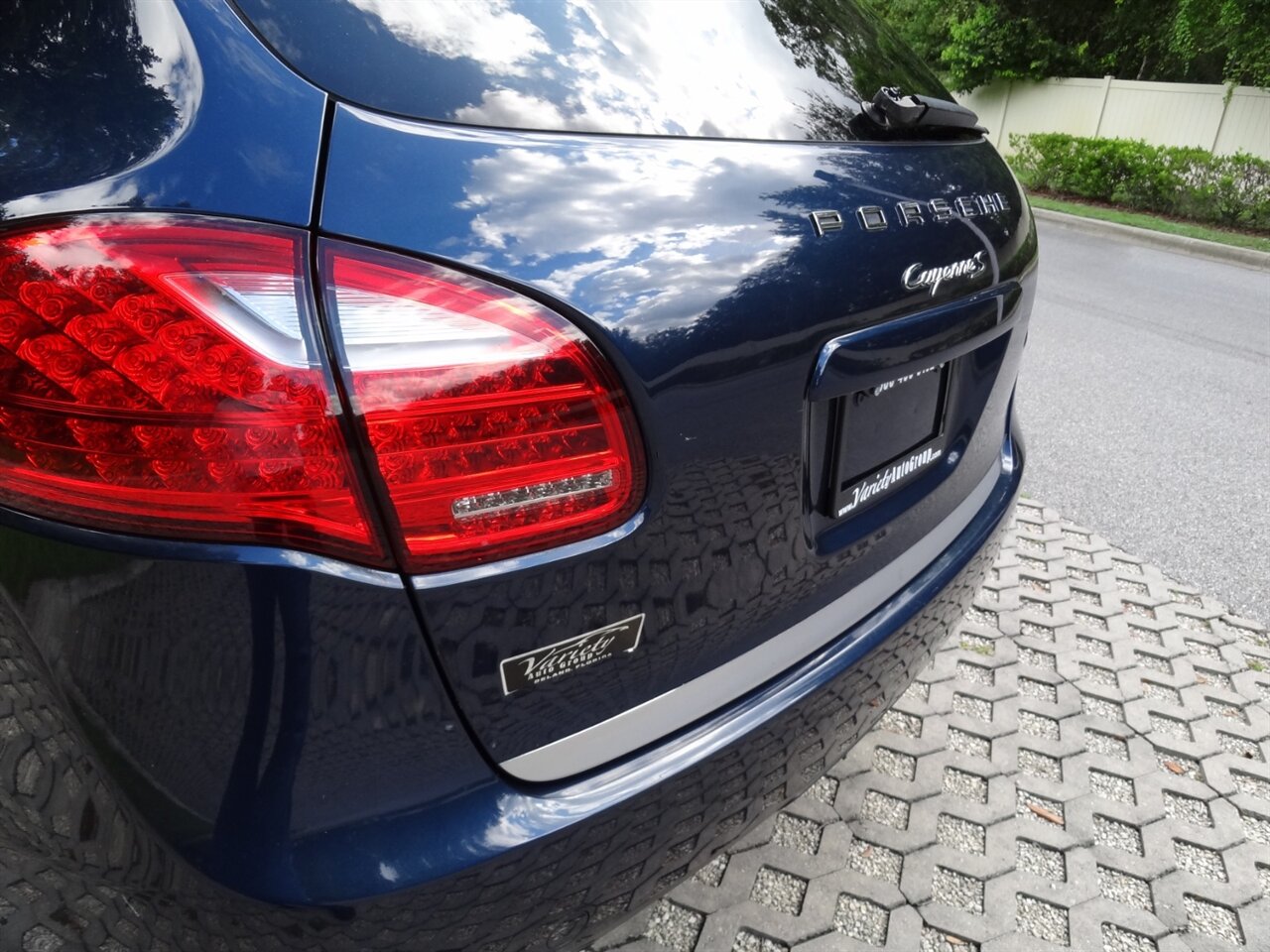 2013 Porsche Cayenne S  Premium - Photo 24 - Deland, FL 32720