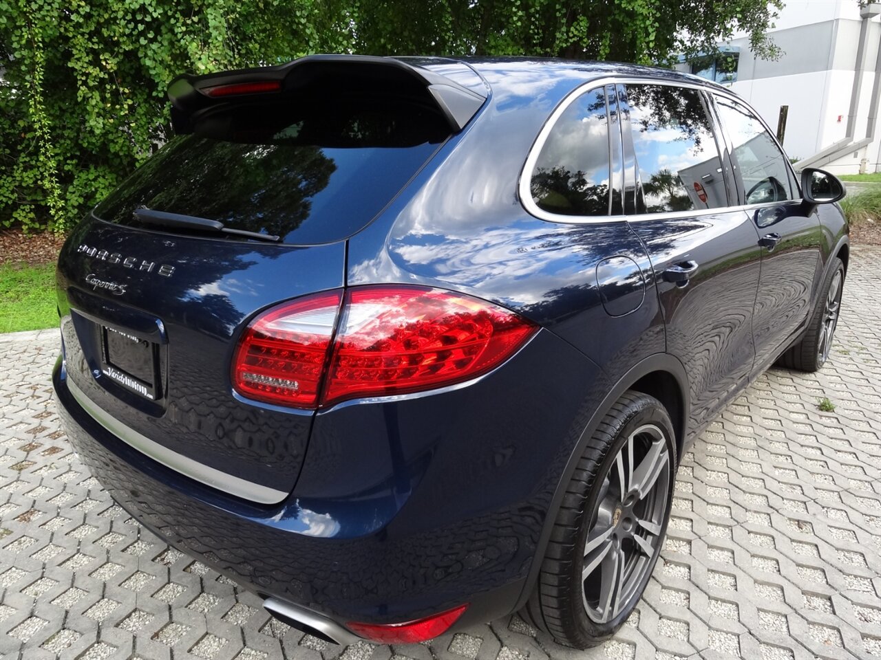 2013 Porsche Cayenne S  Premium - Photo 4 - Deland, FL 32720