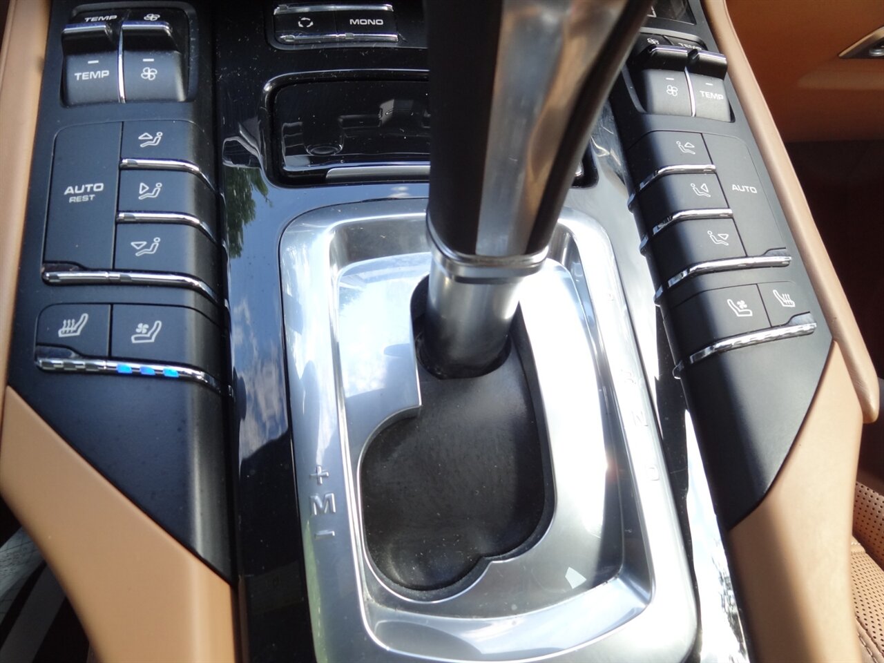 2013 Porsche Cayenne S  Premium - Photo 61 - Deland, FL 32720