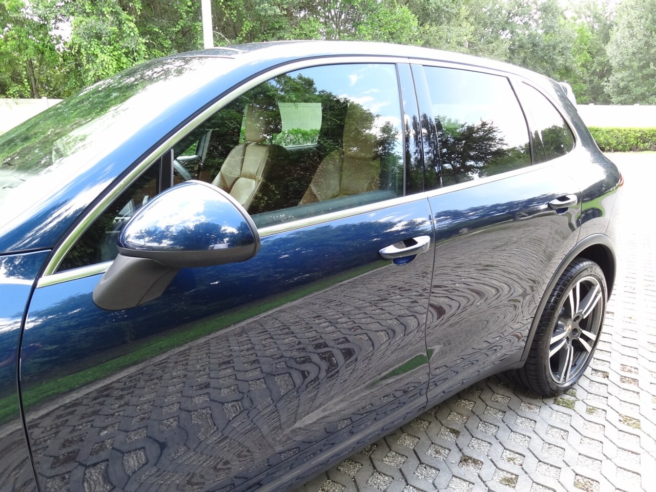 2013 Porsche Cayenne S  Premium - Photo 11 - Deland, FL 32720