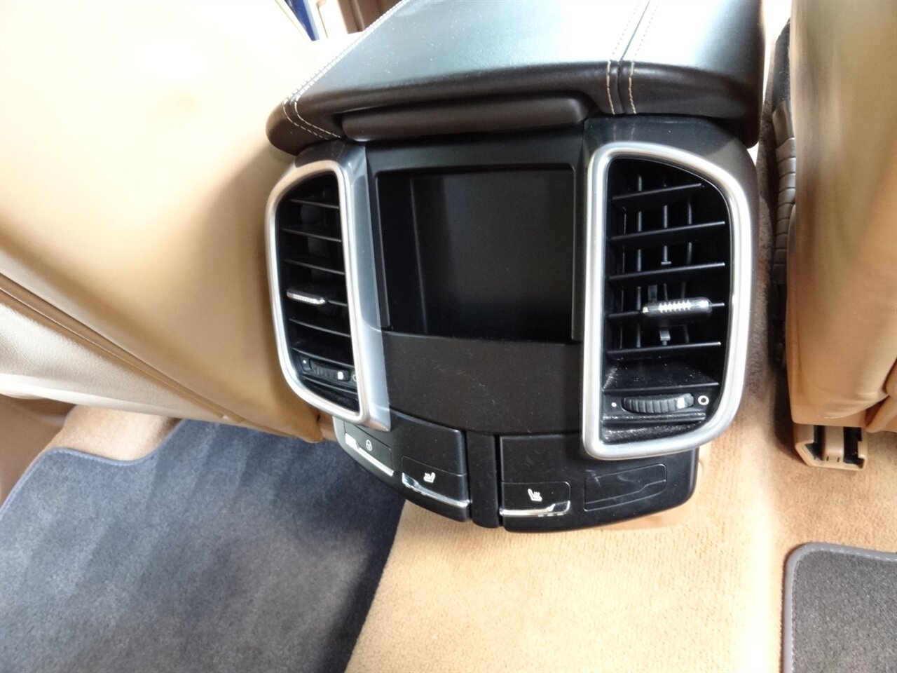 2013 Porsche Cayenne S  Premium - Photo 39 - Deland, FL 32720