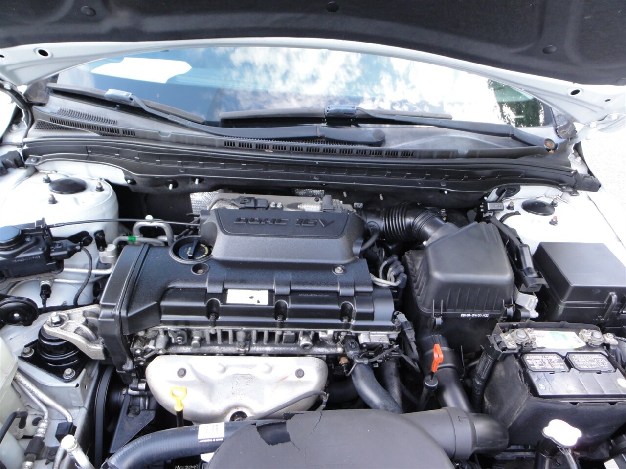 2010 Hyundai ELANTRA Touring GLS Touring wagon - Photo 24 - Deland, FL 32720