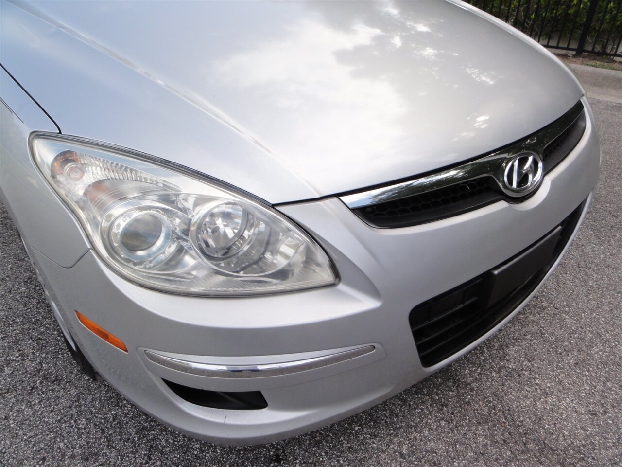 2010 Hyundai ELANTRA Touring GLS Touring wagon - Photo 6 - Deland, FL 32720