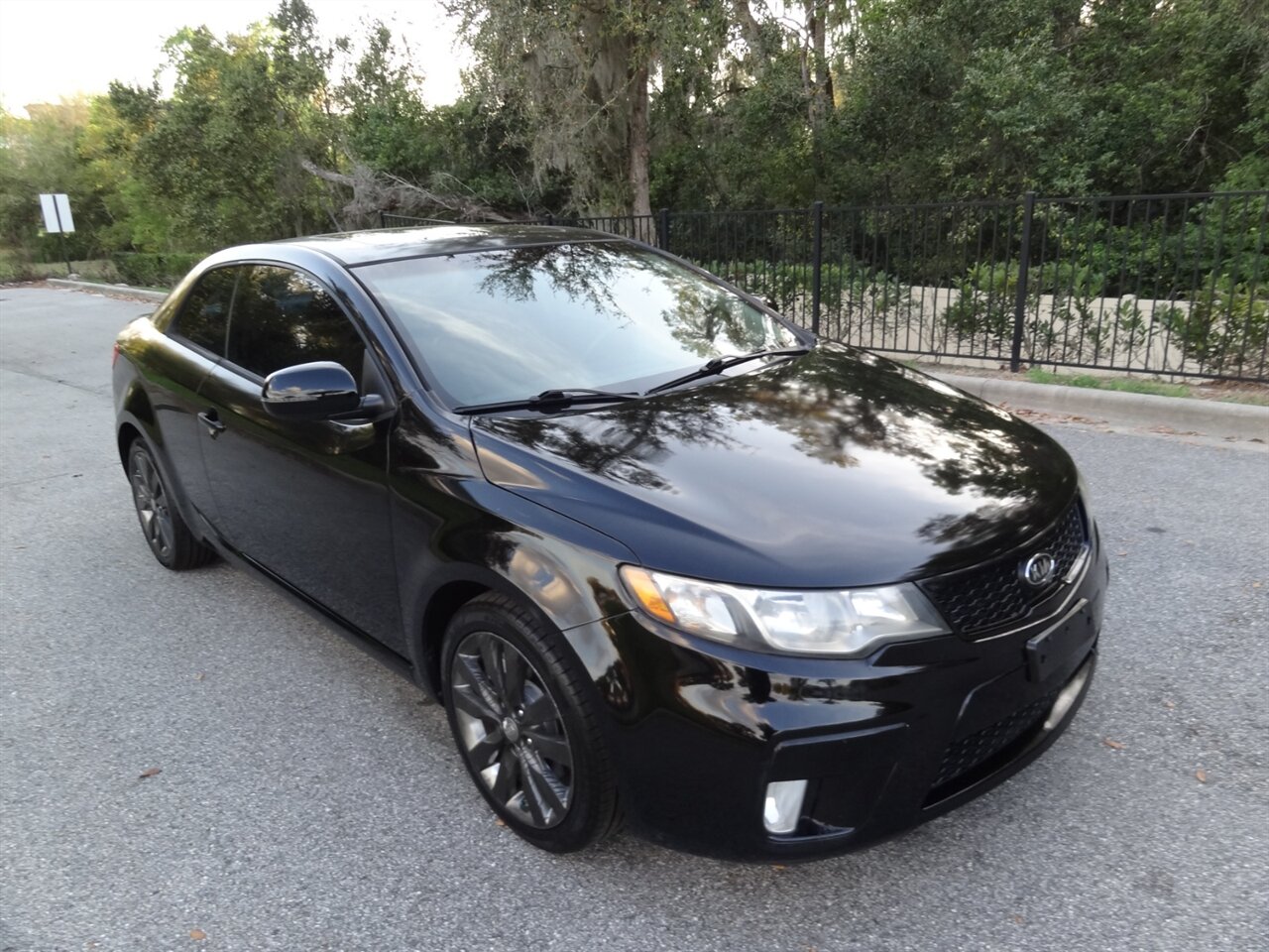 2013 Kia Forte Koup SX   - Photo 1 - Deland, FL 32720