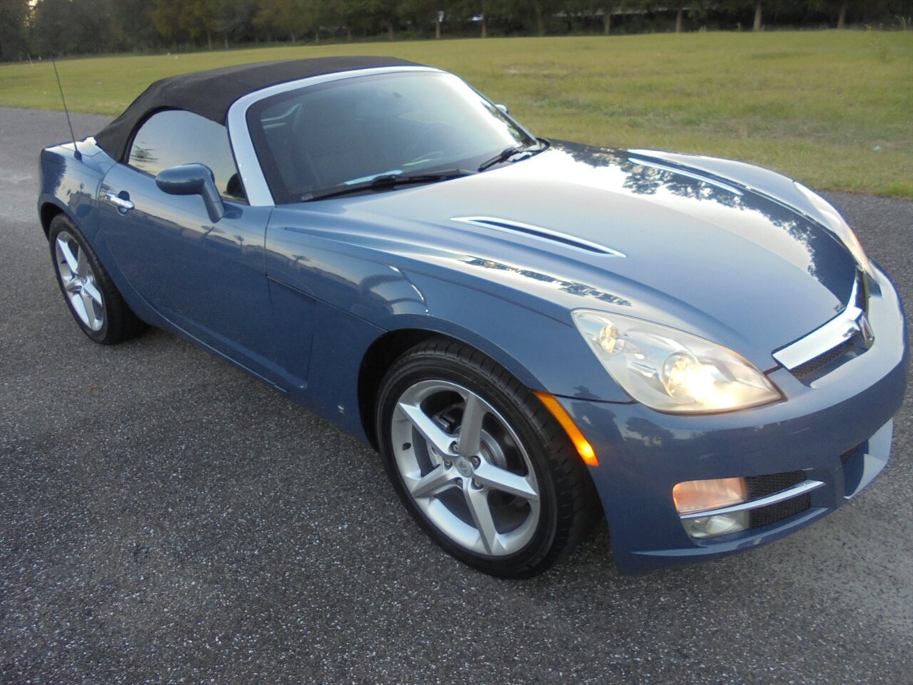 2007 Saturn SKY Premium   - Photo 5 - Deland, FL 32720