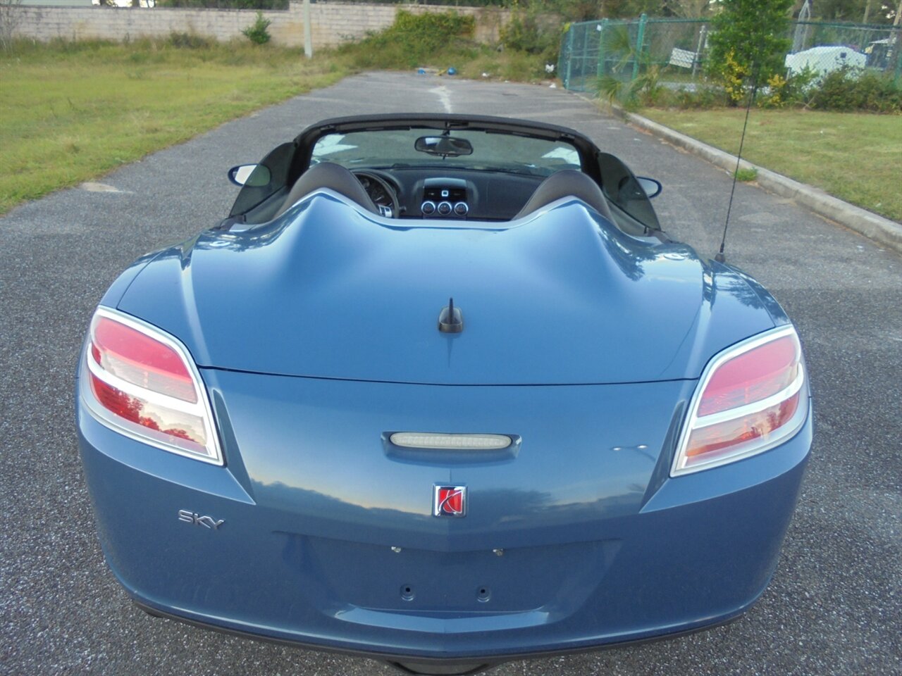 2007 Saturn SKY Premium   - Photo 19 - Deland, FL 32720