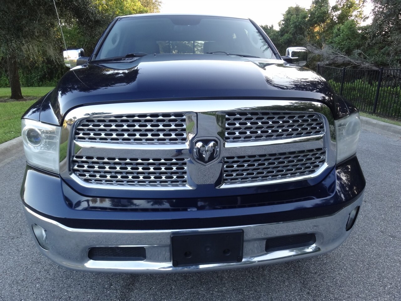 2014 RAM 1500 Laramie  4X4 - Photo 5 - Deland, FL 32720