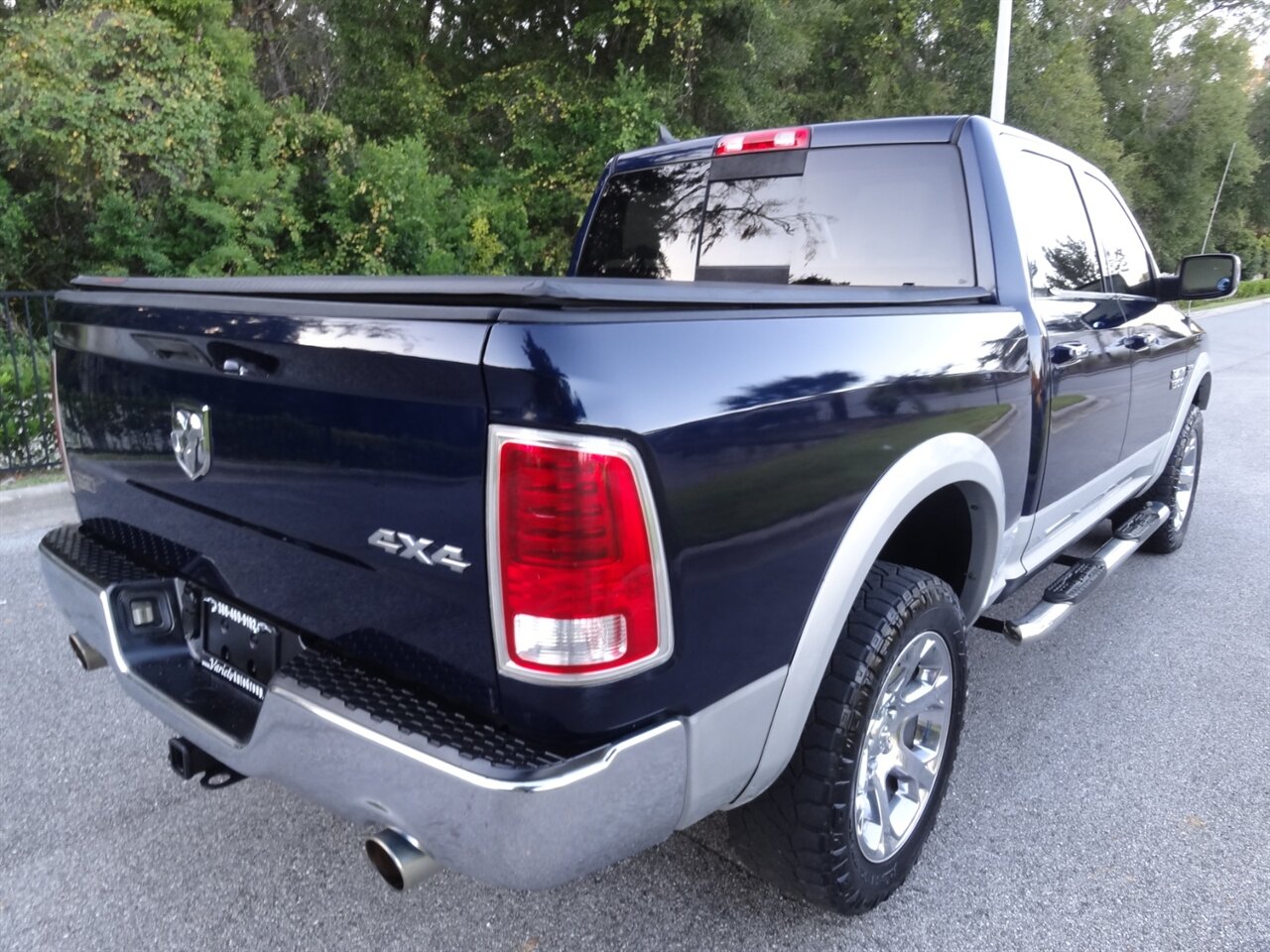 2014 RAM 1500 Laramie  4X4 - Photo 3 - Deland, FL 32720