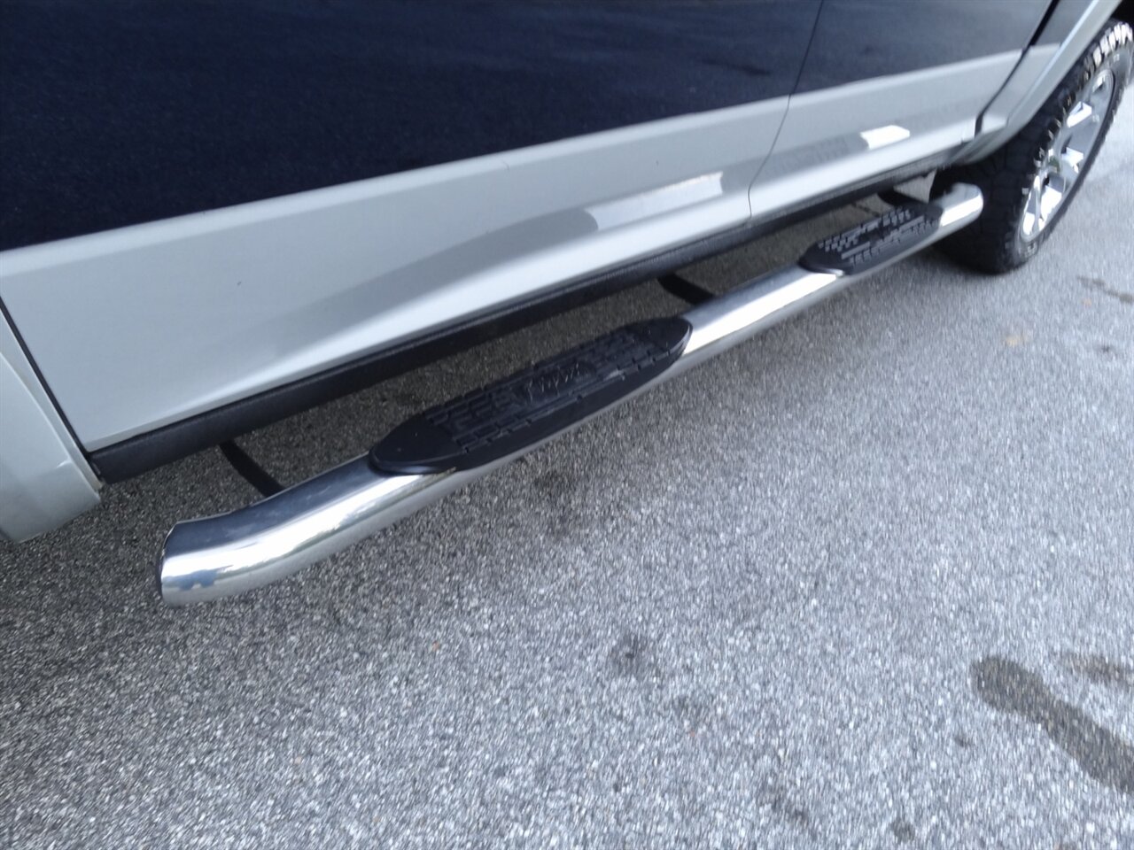 2014 RAM 1500 Laramie  4X4 - Photo 13 - Deland, FL 32720