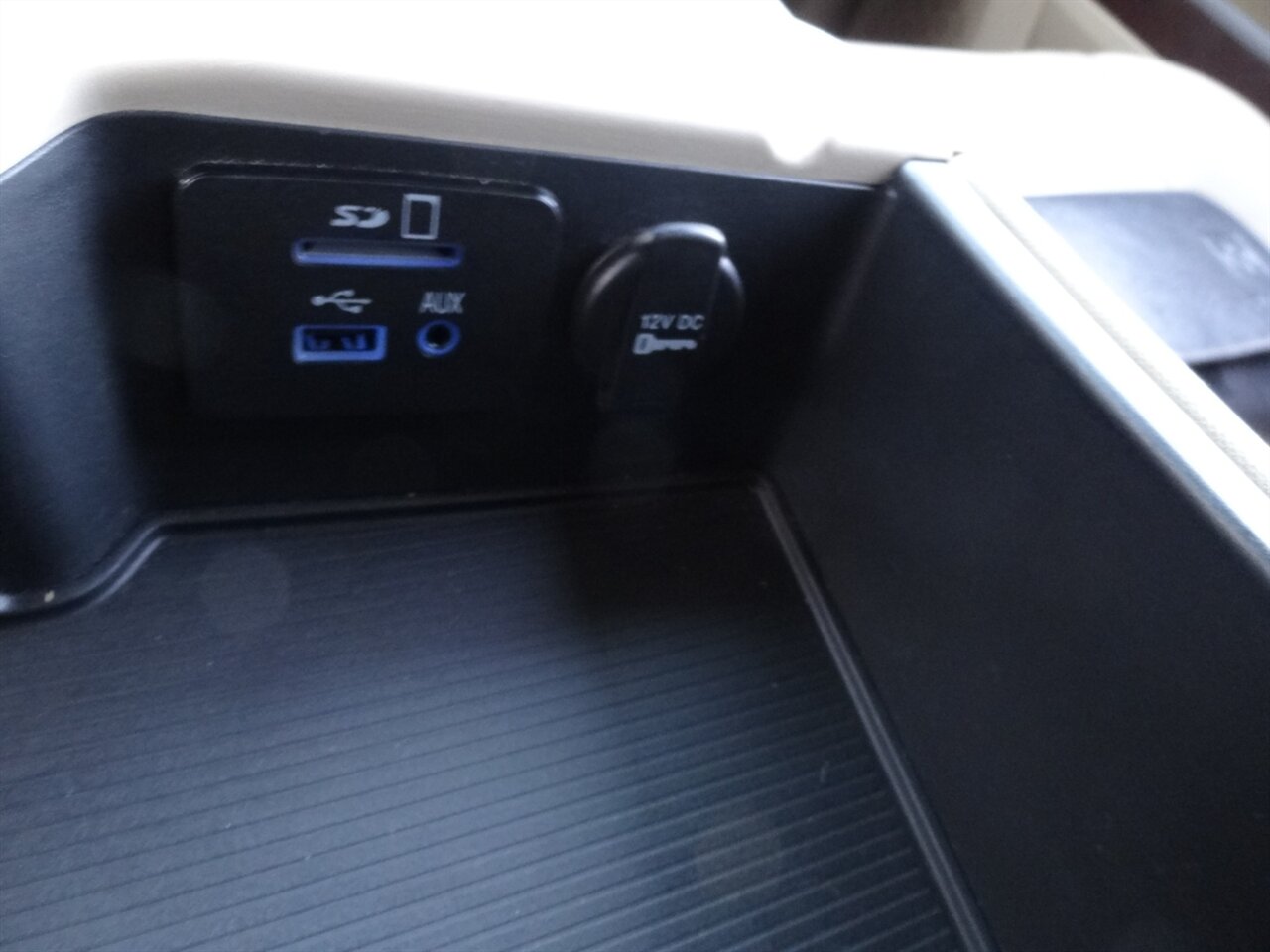 2014 RAM 1500 Laramie  4X4 - Photo 65 - Deland, FL 32720