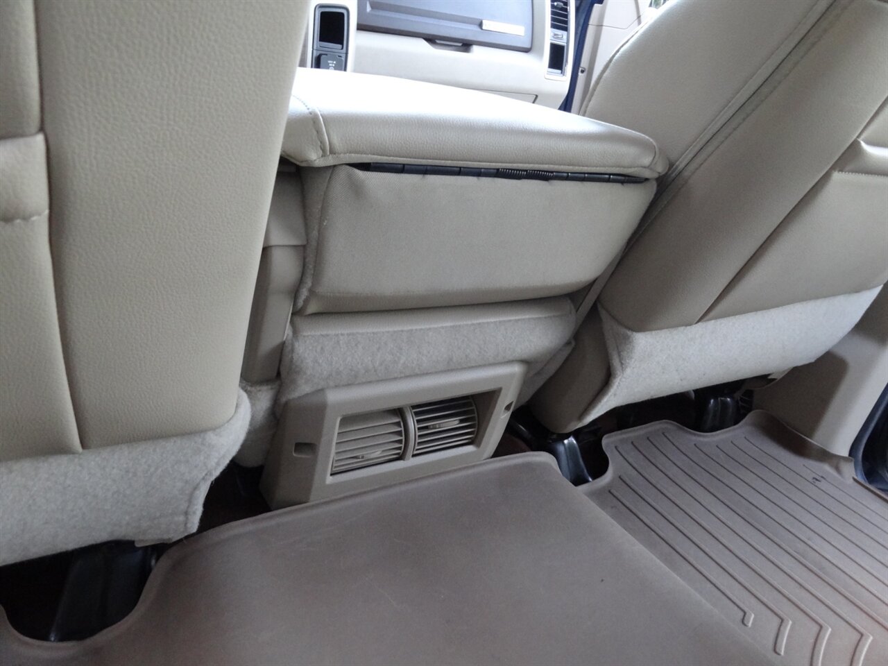 2014 RAM 1500 Laramie  4X4 - Photo 42 - Deland, FL 32720