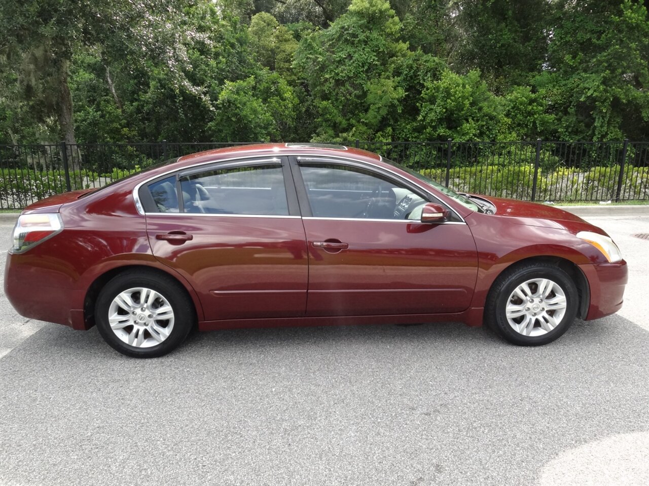 2012 Nissan Altima 2.5  S - Photo 15 - Deland, FL 32720