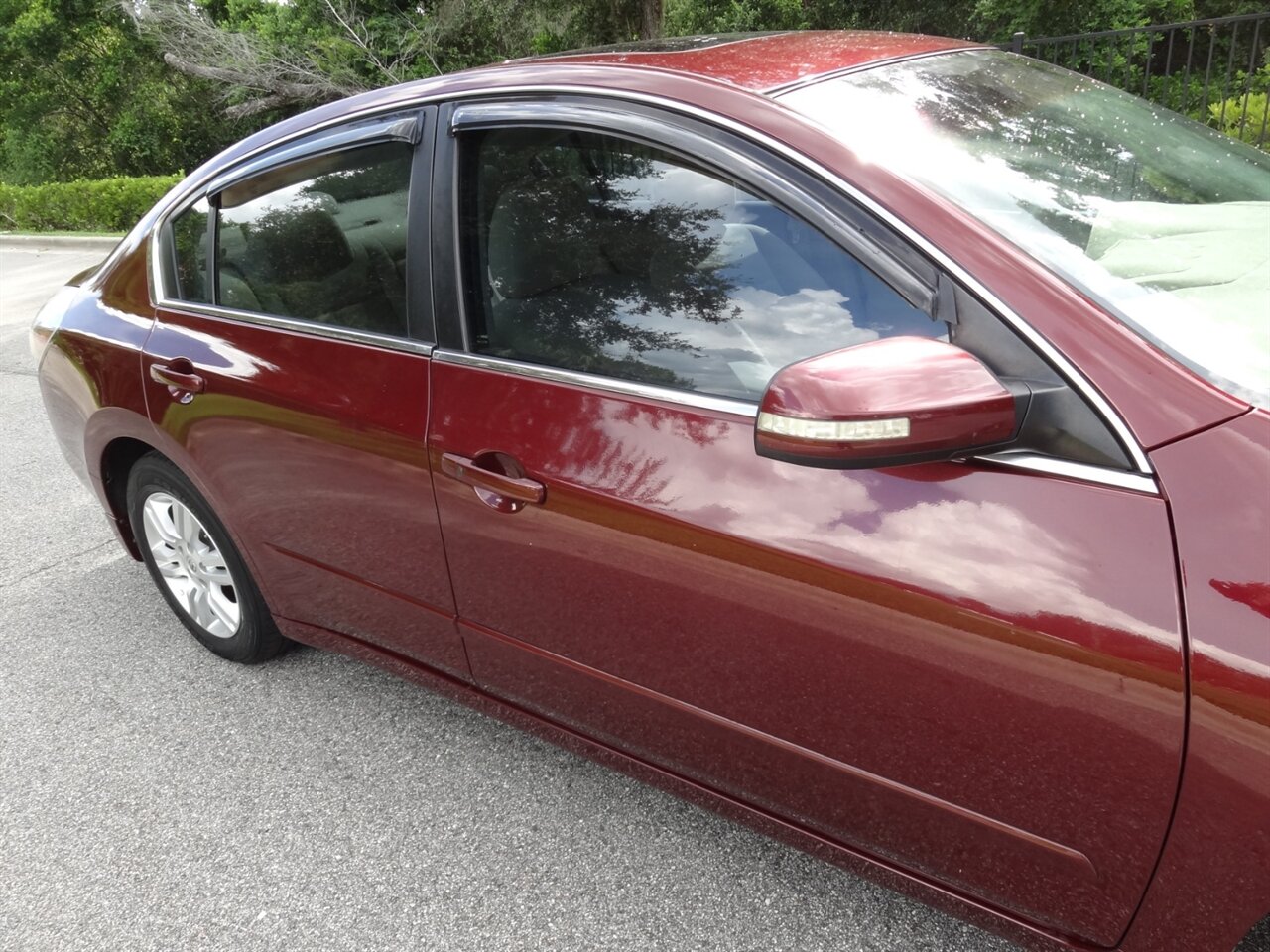 2012 Nissan Altima 2.5  S - Photo 10 - Deland, FL 32720