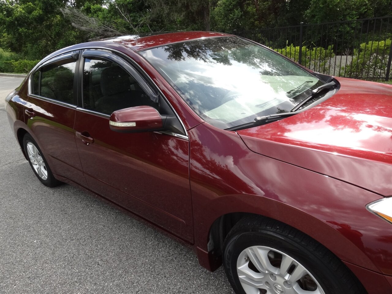 2012 Nissan Altima 2.5  S - Photo 8 - Deland, FL 32720