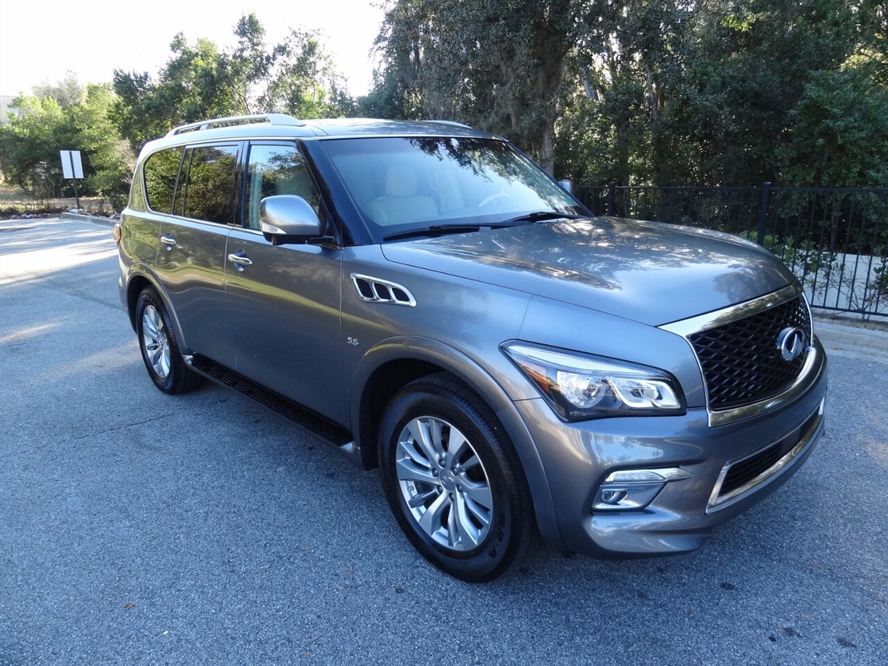 2015 INFINITI QX80 Base