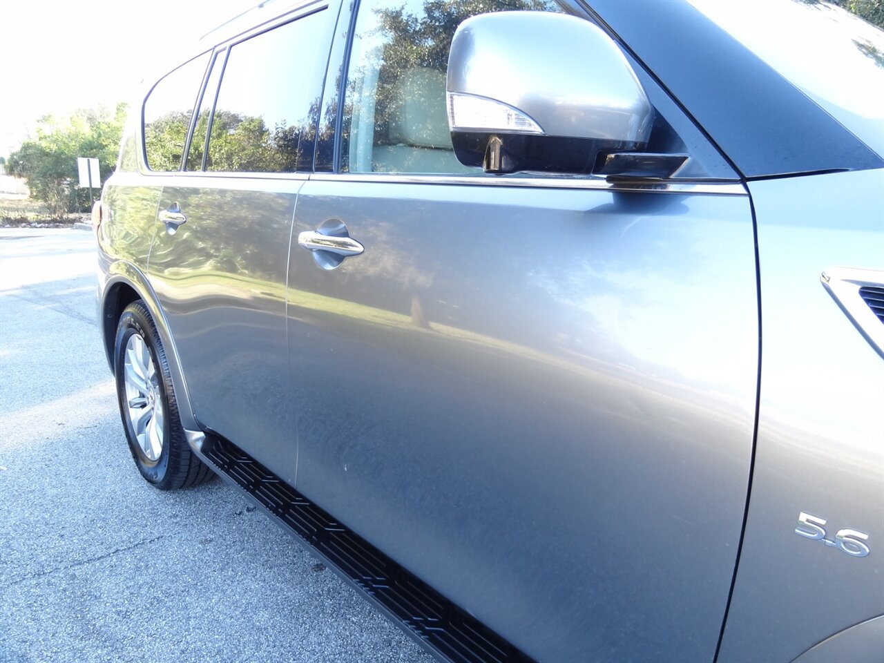 2015 INFINITI QX80 Premium - Photo 8 - Deland, FL 32720