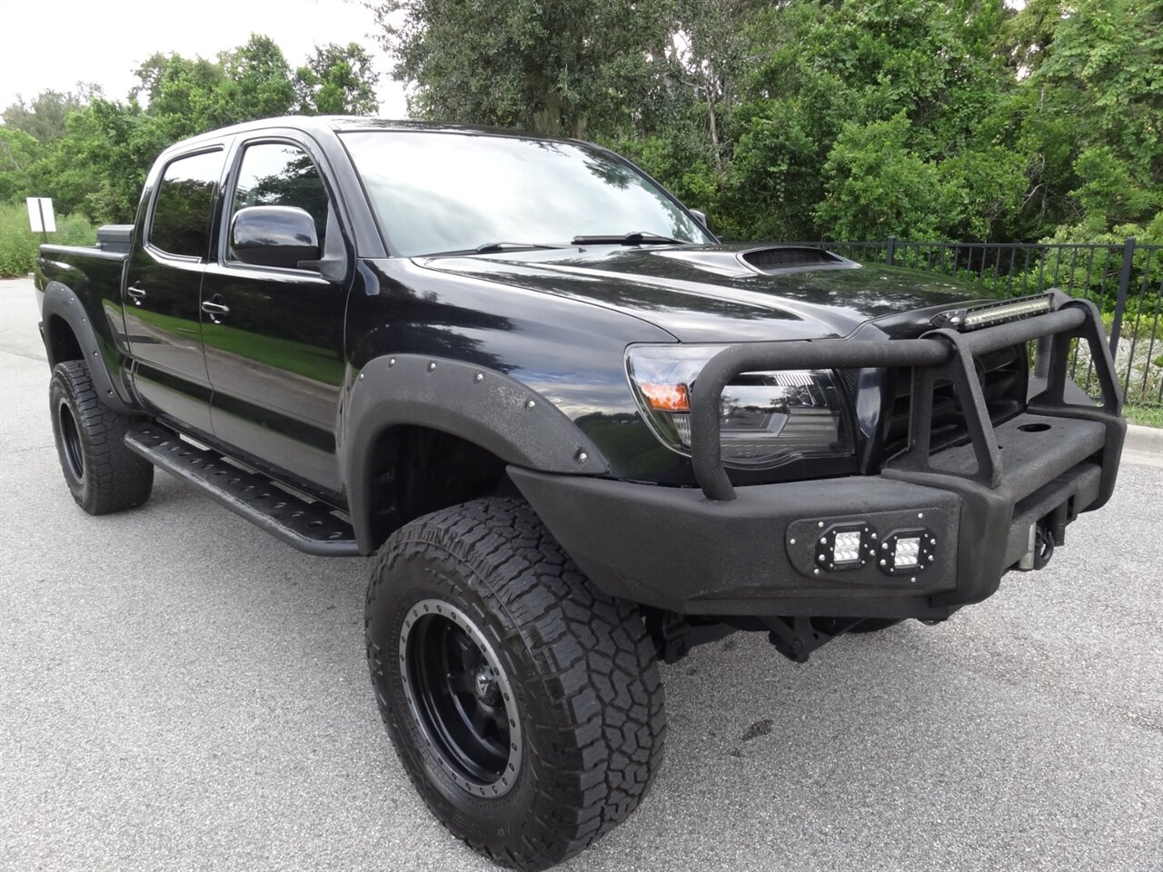 2008 Toyota Tacoma V6  Lifted 4X4 - Photo 1 - Deland, FL 32720