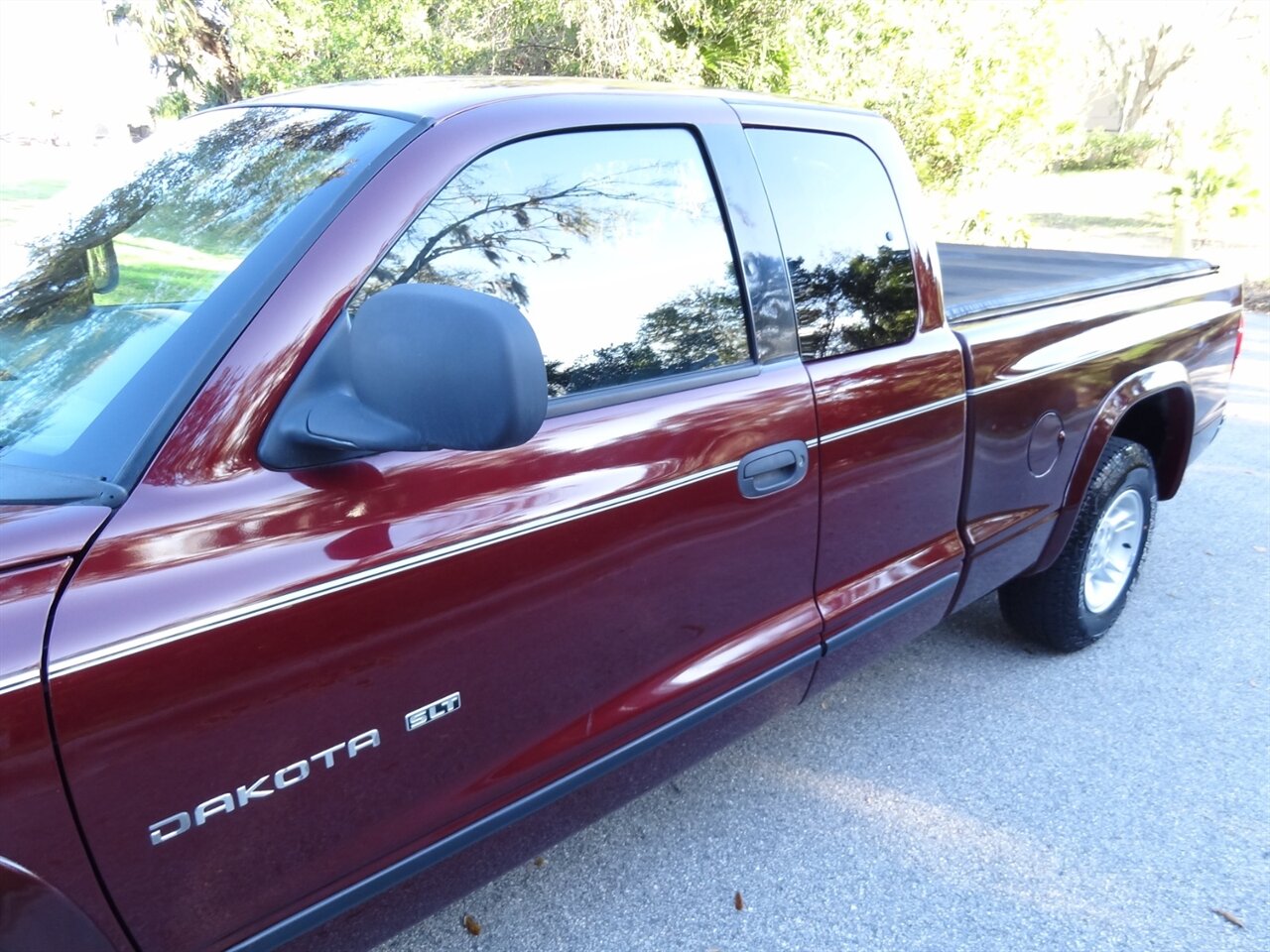 2000 Dodge Dakota SLT   - Photo 11 - Deland, FL 32720