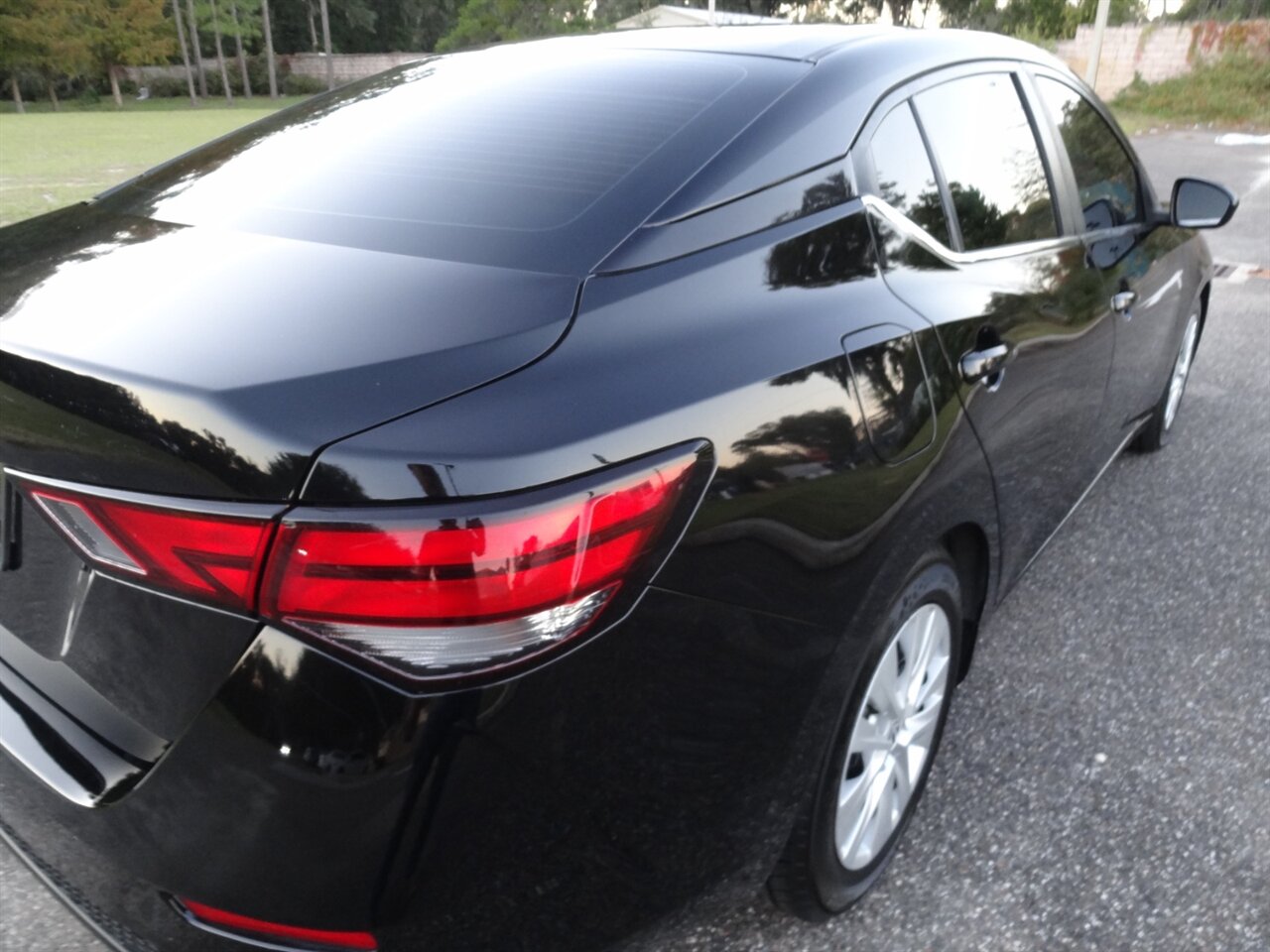 2020 Nissan Sentra S - Photo 13 - Deland, FL 32720