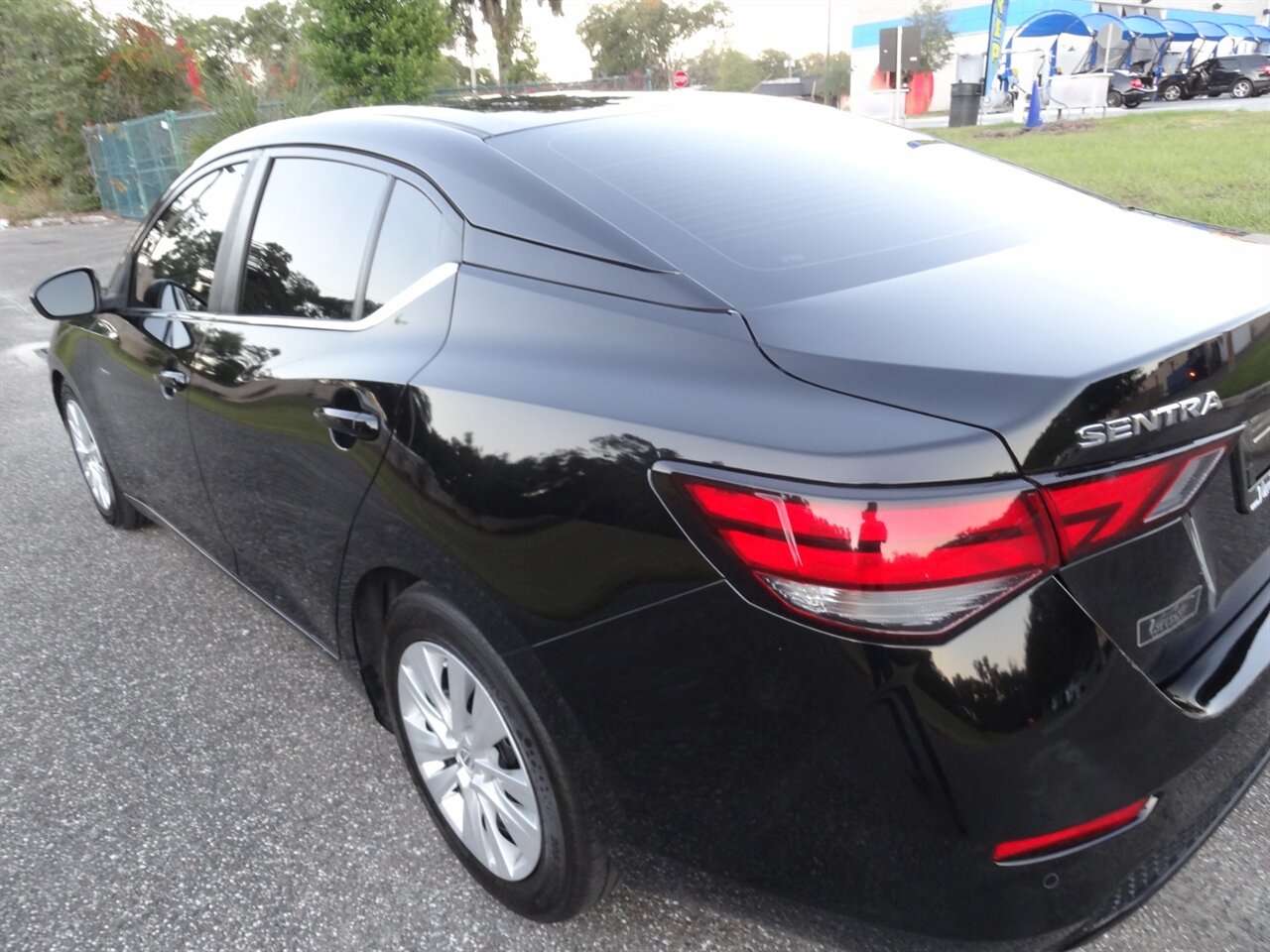 2020 Nissan Sentra S - Photo 12 - Deland, FL 32720