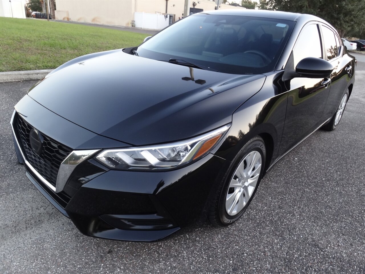 2020 Nissan Sentra S - Photo 2 - Deland, FL 32720