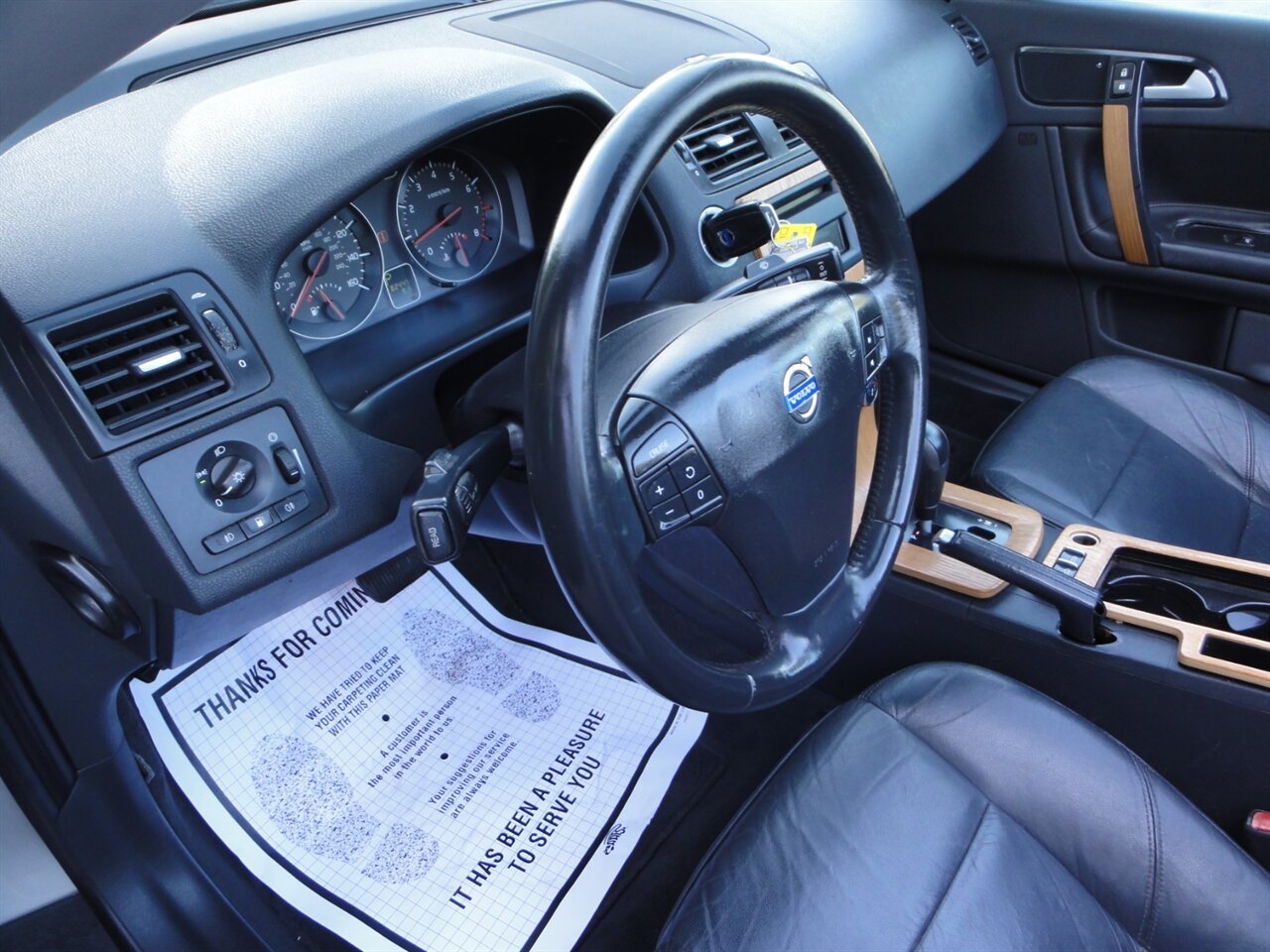 2008 Volvo C70 T5 Premium convertible - Photo 37 - Deland, FL 32720