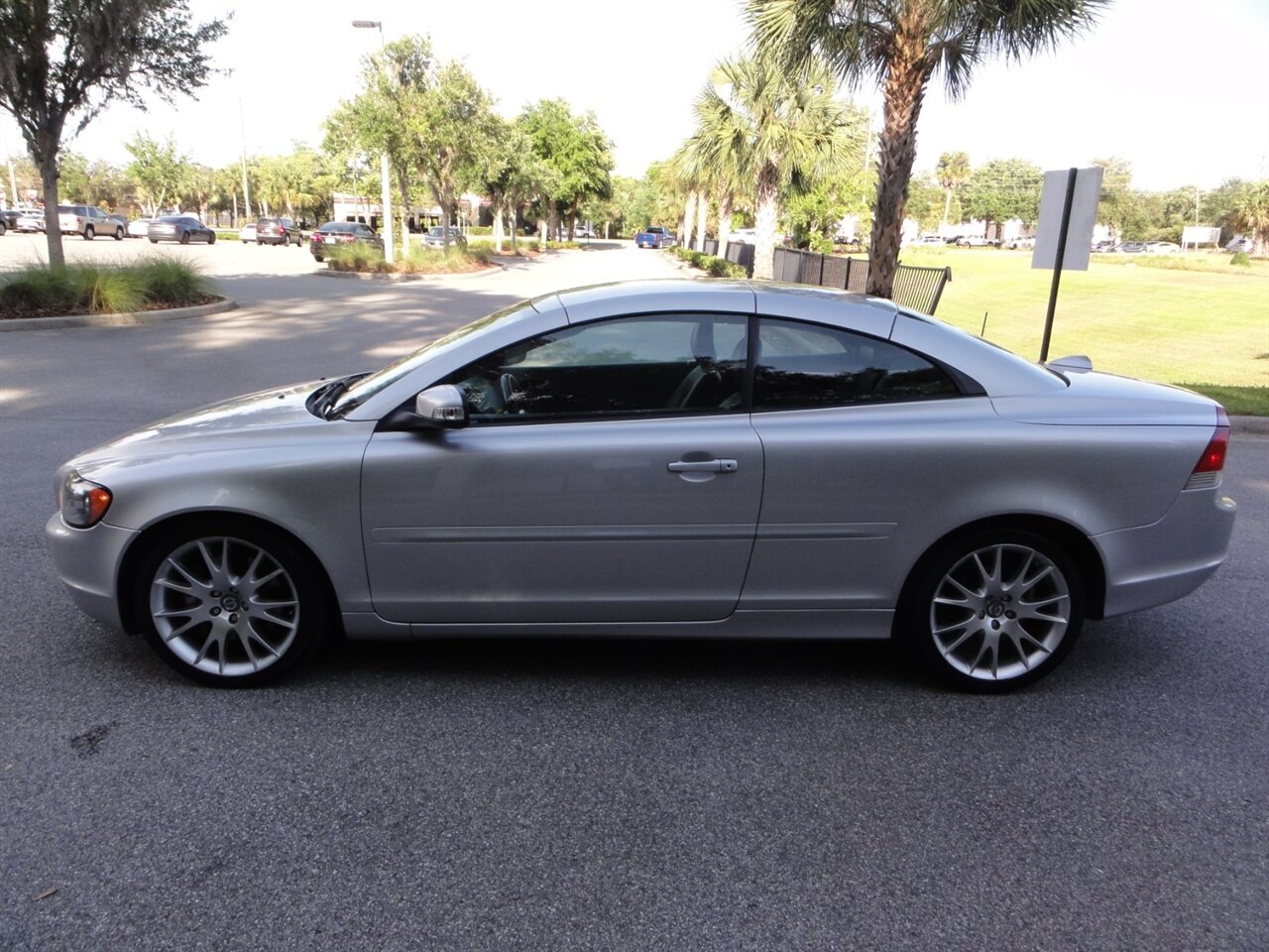 2008 Volvo C70 T5 Premium convertible - Photo 24 - Deland, FL 32720