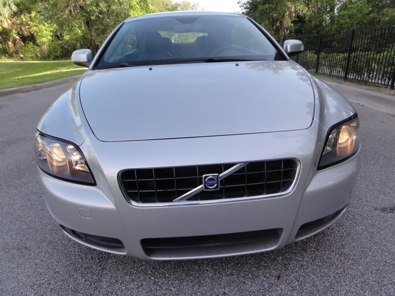 2008 Volvo C70 T5 Premium convertible - Photo 10 - Deland, FL 32720