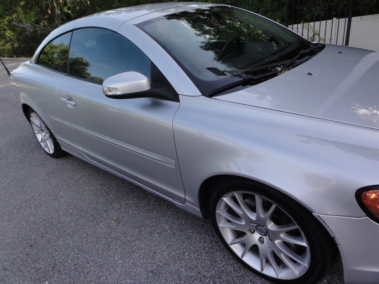 2008 Volvo C70 T5 Premium convertible - Photo 13 - Deland, FL 32720