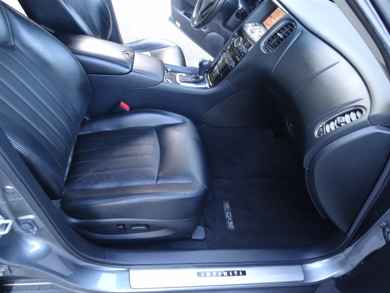2017 INFINITI QX50 Premium - Photo 42 - Deland, FL 32720