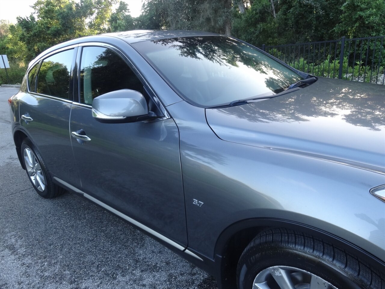 2017 INFINITI QX50 Premium - Photo 10 - Deland, FL 32720