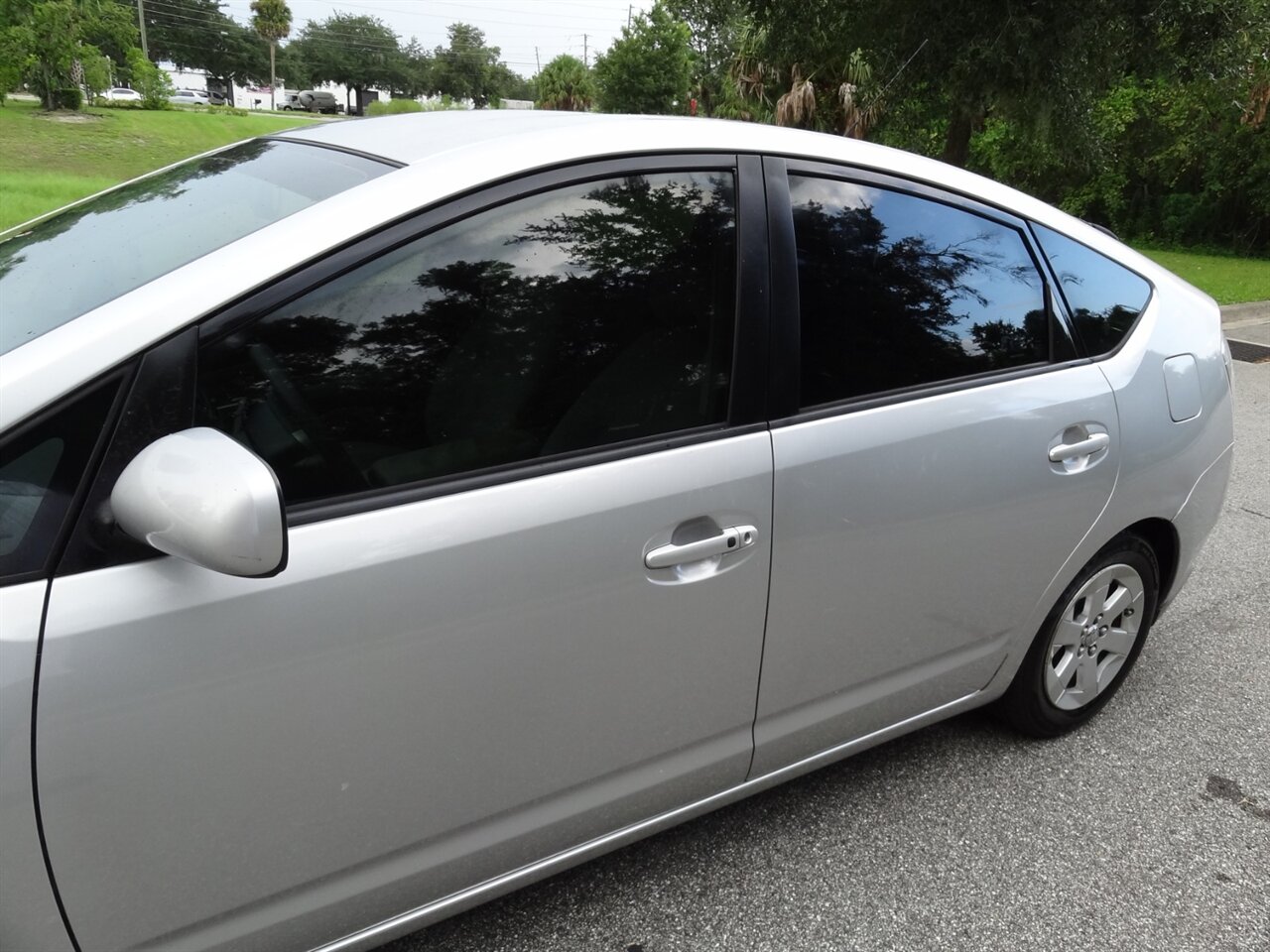 2009 Toyota Prius Three - Photo 11 - Deland, FL 32720