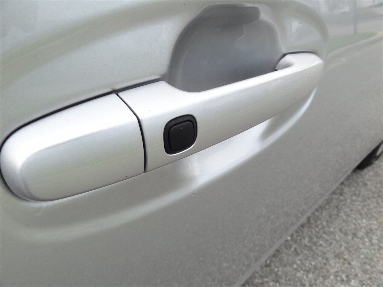 2009 Toyota Prius Three - Photo 24 - Deland, FL 32720