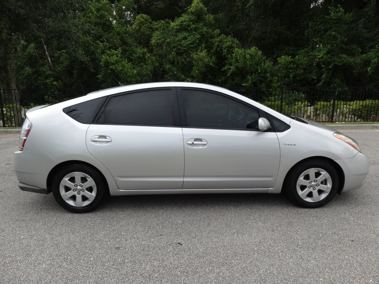 2009 Toyota Prius Three - Photo 16 - Deland, FL 32720