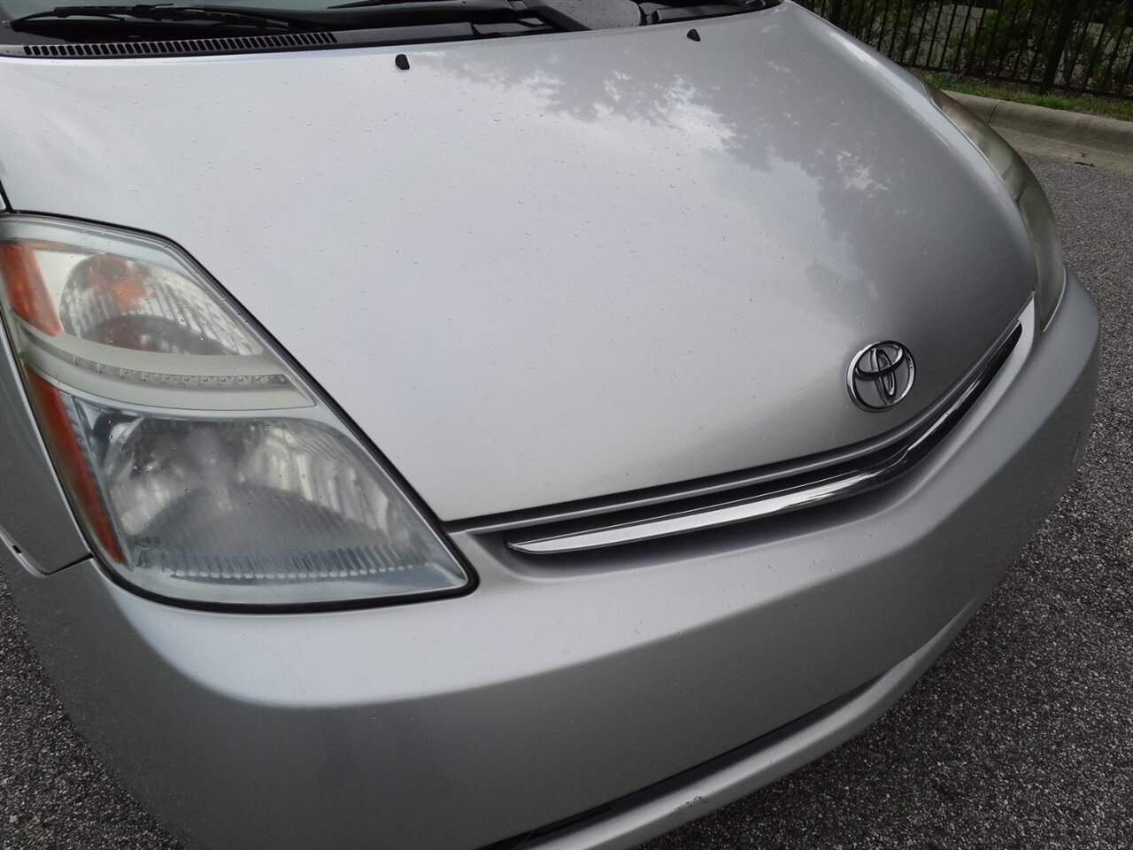 2009 Toyota Prius Three - Photo 6 - Deland, FL 32720