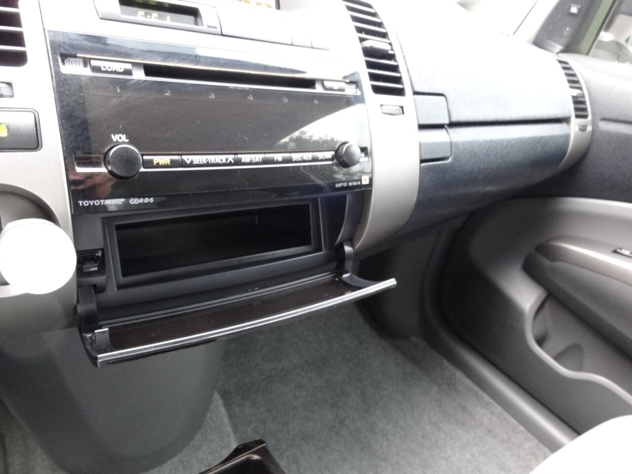 2009 Toyota Prius Three - Photo 55 - Deland, FL 32720