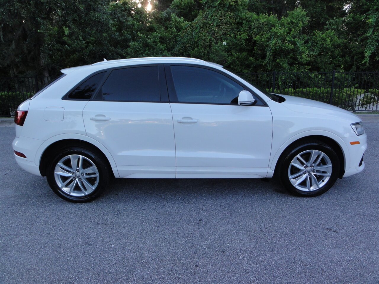 2017 Audi Q3 2.0T Premium - Photo 15 - Deland, FL 32720