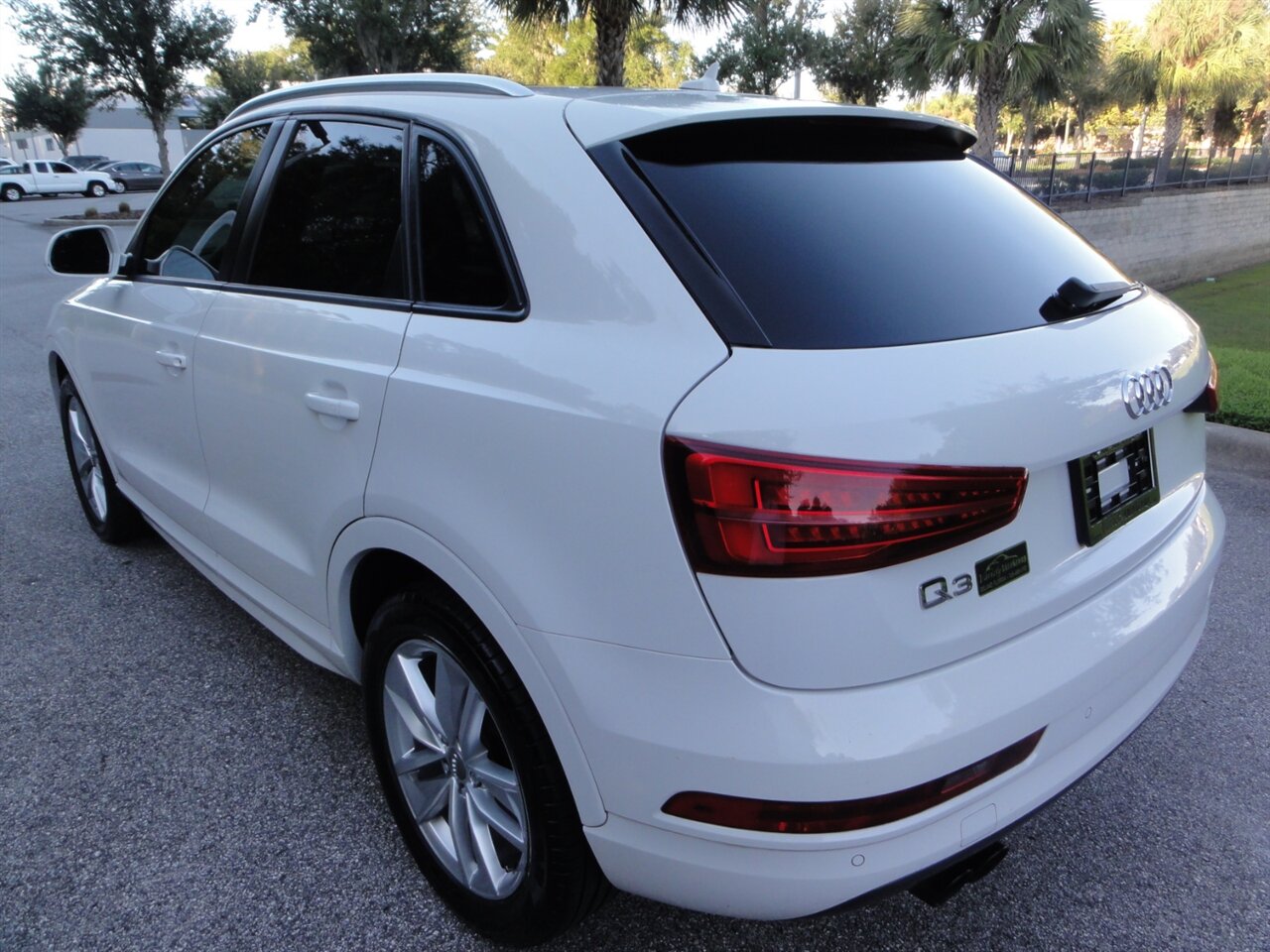 2017 Audi Q3 2.0T Premium - Photo 4 - Deland, FL 32720