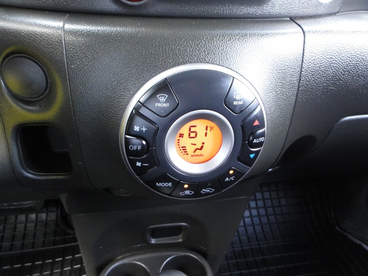 2011 Nissan cube 1.8   - Photo 48 - Deland, FL 32720